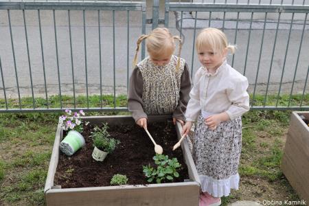 Čarobne zgodbe slovenskih vasi  (23)